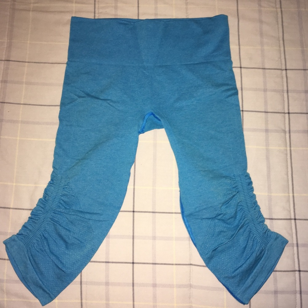 Lululemon crop leggings